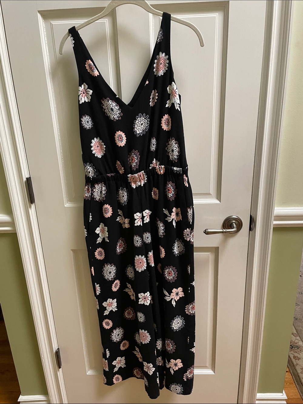 Ann Taylor Loft Black Print Sleeveless Jumpsuit Size S